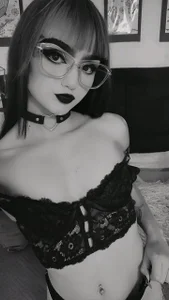 Liza_Sweett black and white Immagine 