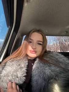 SolLocy Sweetie under protection ☺️💚😝 Immagine  2