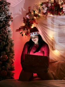 adhara-walk merry christmas صورة واحدة|adhara-walk merry christmas صورتان|adhara-walk merry christmas  7 صور|adhara-walk merry christmas  7 صورة