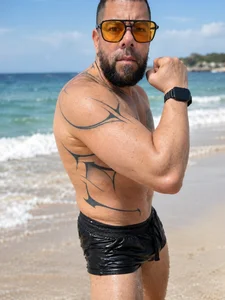 L4tinoSensu4l45 Beach day Poză