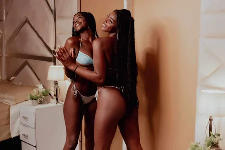 Zoe_CarterX A LITTLE SEXY😈 Gambar