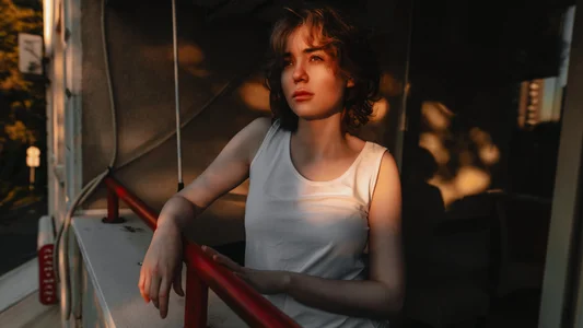 I just love white tank tops de Sunny_Teaze  photos