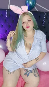 A delisious bunny 🐇 de miley_jensen Foto 2