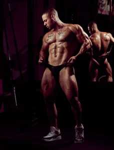 JeremyLoweのMuscle Workoutの枚の写真