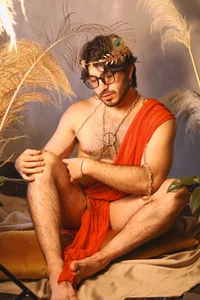 Ackerman_Eren_ Greek God, pray me! Εικόνα 5