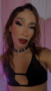 Caress me with your eyes 👀🔥 de NicoleMadrird Foto