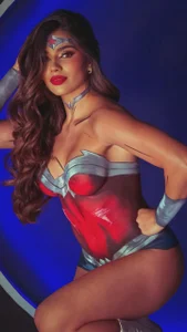 RoxanneHill_ Wonder Woman ♥ Pic
