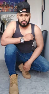 mmm de Liam_hairy  4 Imagens