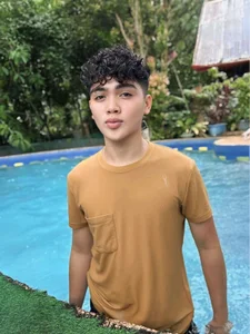 SkinnyKen23 mine✨❤️ টি ছবি