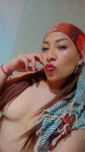 CharlotteMilf_ Public Pic 5