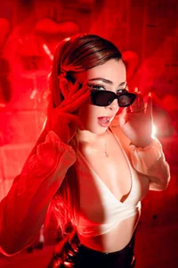 channel_blondee valentin´s day Pic 8