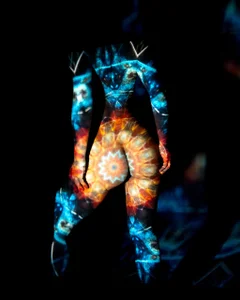 neon lights on my body de GwenCarter  5 Imagens