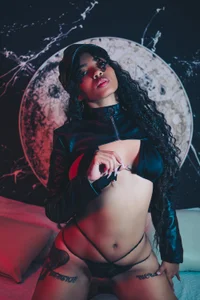 SarahLynn7 DARKNESS MOON Foto 5