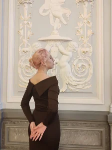 JasmineMilko I pretend to be smart Pic 9