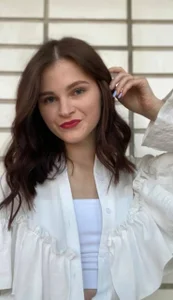 CynthiaCruz Public slika