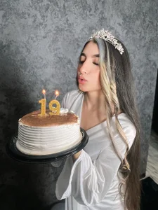 CharloteBrown_ MY BIRTHDAY 🎂 Pic 4