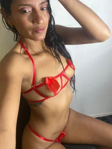 Aliana_Rouse hi loves😈 😈😈 Pic