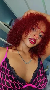 Hilary-banks 41 Foto 5