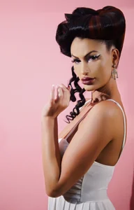 HotDreamm Public Foto 4