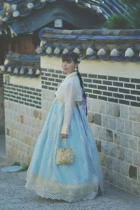 When in Korea, do as the locals do~ 8 days 7 nights, these are my outfits