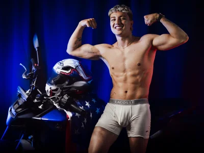 broly_becker Public Hình