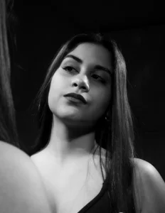 MiaOrtizCam Dark temptation 🔥🤫 Pic