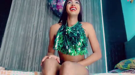 🌙 She’s Streaming Your Dreams 😵‍💫 de Amanda_Cax Foto