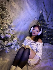 jenn_cg ❄️💞 Have a beautiful Christmas ❄️💞 Pic 2