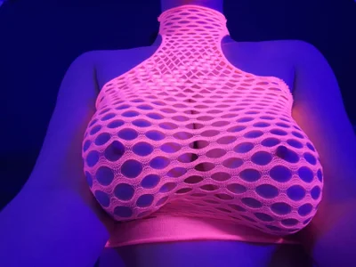 GlowBitch Public Foto 5