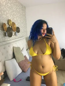 MarilinMorganのyellowの枚の写真