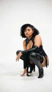 ohrianagibson I needed my cowgirl hat to ride you 🖤🎩🤠 Foto 9