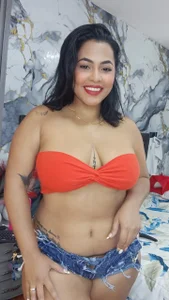 FULL BODY od Madison-Diaz  2 snímek