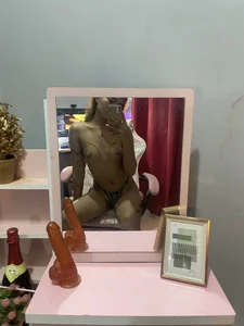 JasmineHiller Sex with me Foto 2
