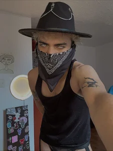 Darkodexx Dressed in black ☠️ Foto 4