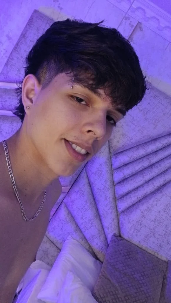 DamiaanXx 님의 트렌드 중인 사진  7852개