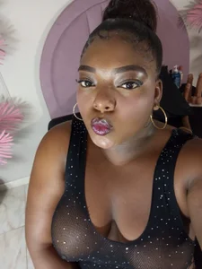 Total Temptation od Tamaramilleer  snímek