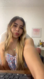 Aiilyn_Ds Public Pic