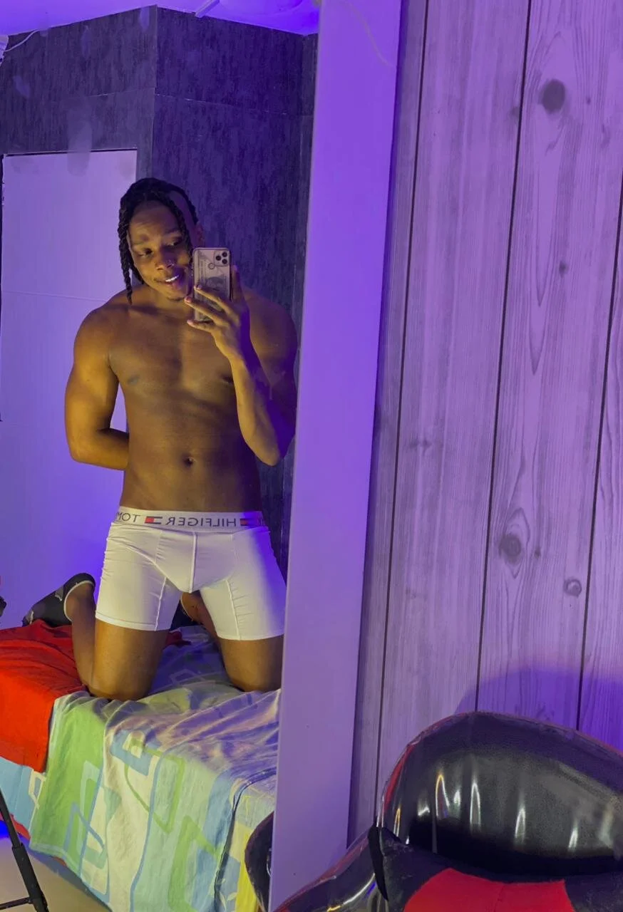 DominicSccottさんのトレンドな 6579枚の写真