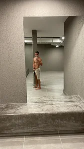 ben-kriok Public Foto