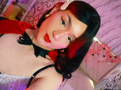 VictoriaStrom_ Public Bilde
