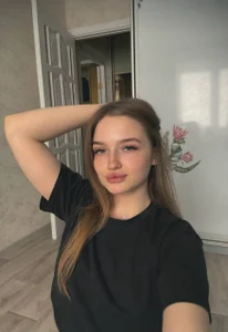 SolLocy Lifestyle Pic 2