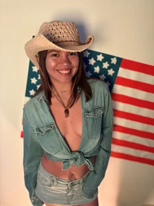 Alessia_Monroe_ Public Foto
