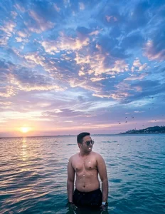 Rocketman180219 Public Poză