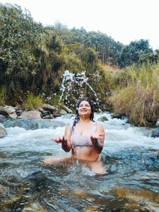 eva_rosse69: In the river enjoying the nature🍃💦 ( 5 фото)