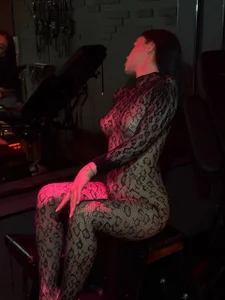 NaomiCumcam's XXX Nude Photo 5