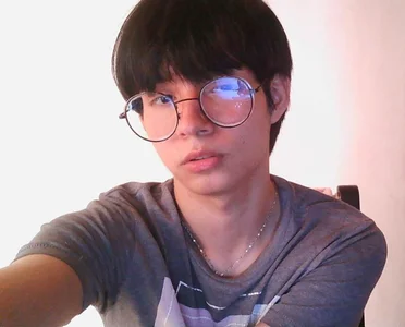 seung_vienblue Public Pic 3