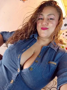 missrosario_stepmoan July Pic 9