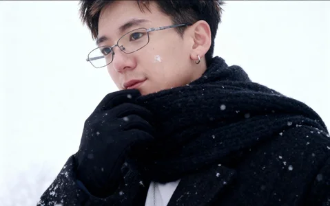 TERU_kun_jp: AI画像 TERU展 ( 7 фото)