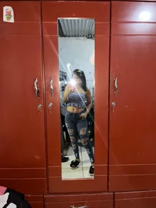 SEXY AWESOME de Princedestroydemonlatin  photos