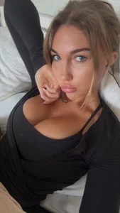 tilly_harper Public Pic